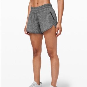 Grey Tracker Short V *4”